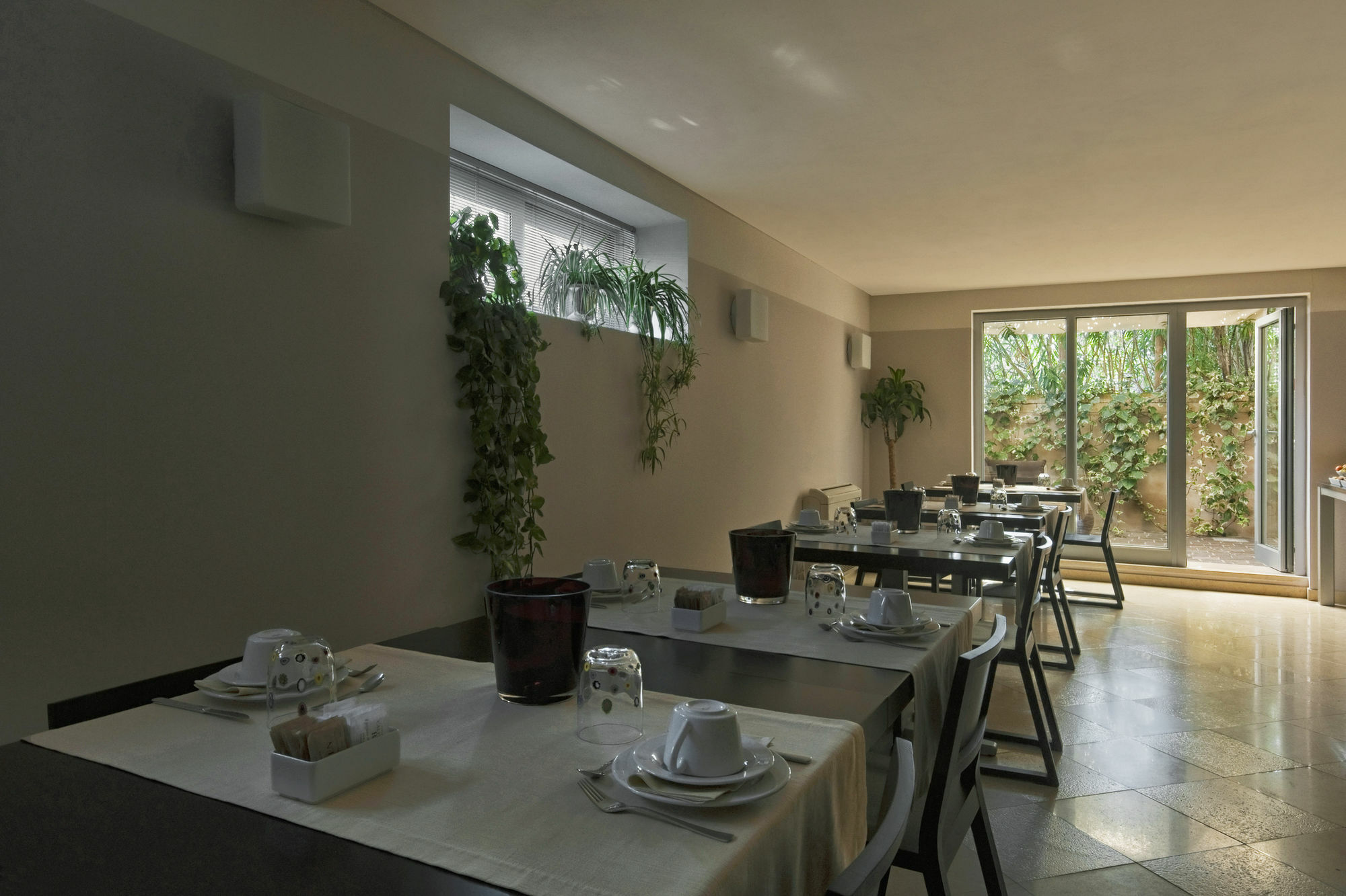 Vialeromadodici Rooms & Apartments Lazise Extérieur photo