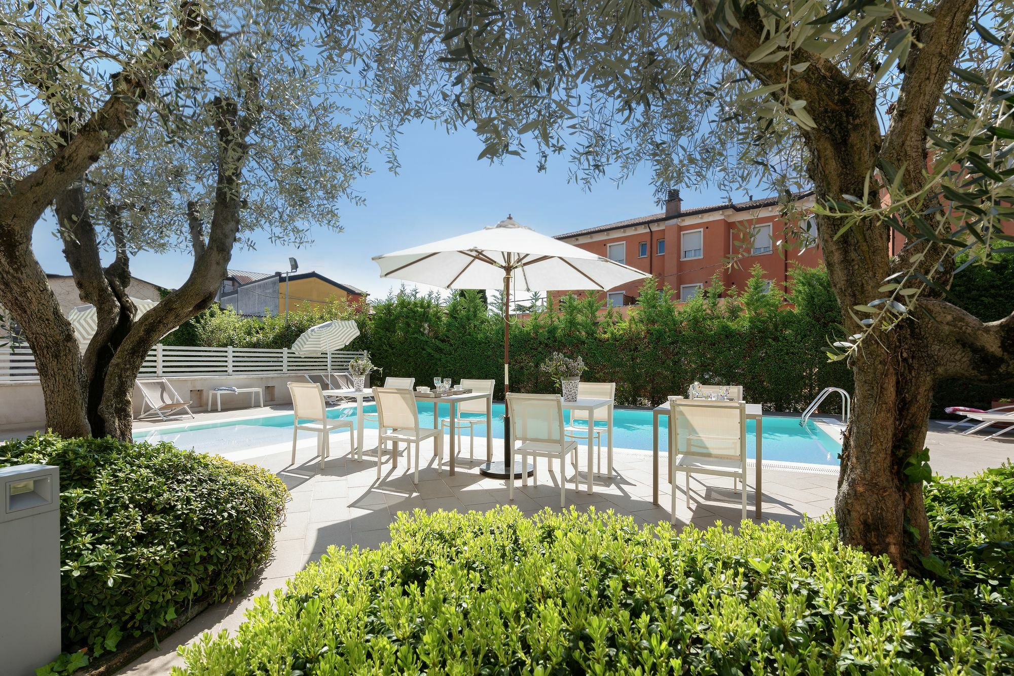 Vialeromadodici Rooms & Apartments Lazise Extérieur photo